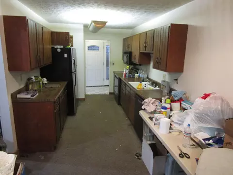 Kitchen - 4954 E County Line Rd, Springfield, OH 45502 photo 1 of 1