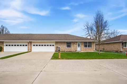 Exterior - 4890 W Brannan Dr, Springfield, OH 45502 photo 3 of 10