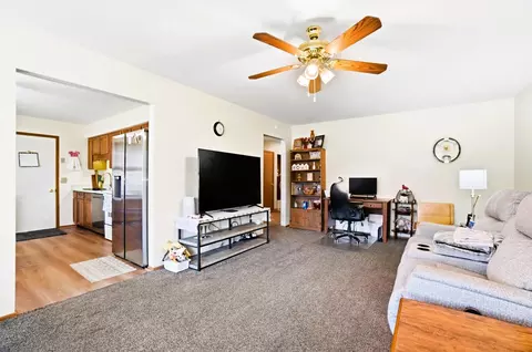 Living - 4890 W Brannan Dr, Springfield, OH 45502 photo 1 of 1