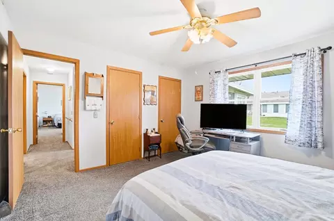 Bedroom - 4890 W Brannan Dr, Springfield, OH 45502 photo 5 of 5
