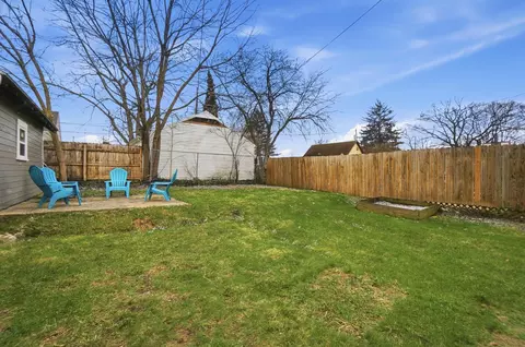 Exterior - 1330 Garfield Ave, Springfield, OH 45504 photo 14 of 19