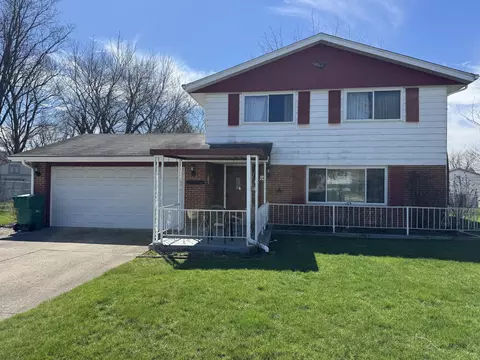 6 Danzig Ln, Fairborn, OH 45324