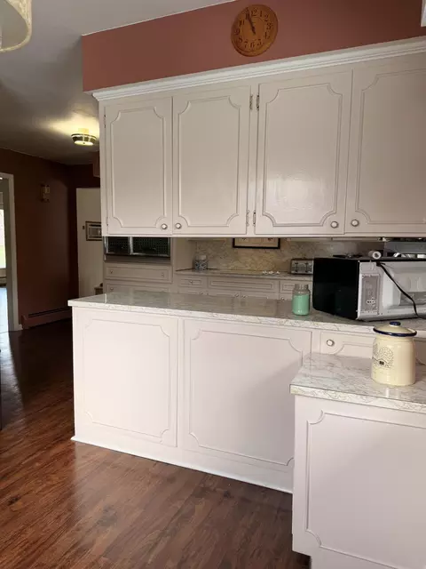 Kitchen - 1602 Beck Dr, Sidney, OH 45365 photo 3 of 5