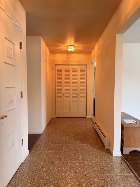 Entry Way - 1602 Beck Dr, Sidney, OH 45365 photo 1 of 1
