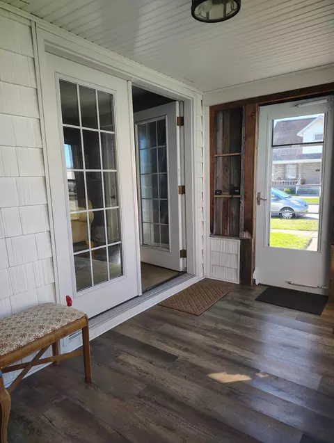 Exterior - 208 E South St, Coldwater, OH 45828 photo 7 of 7