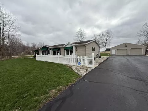10526 Mercer Auglaize Co Lin Rd, Saint Marys, OH 45885