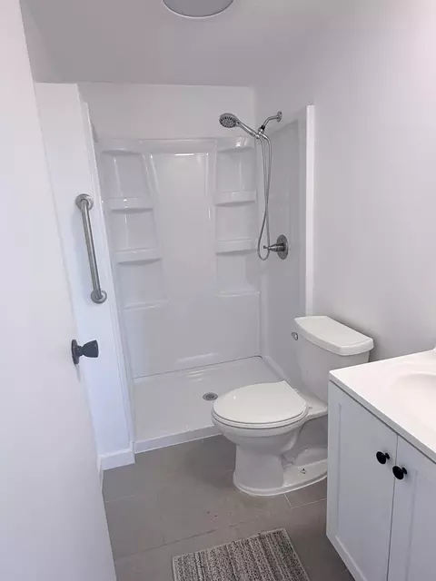 Bath - 113 Beech Ave, Celina, OH 45822 photo 2 of 2