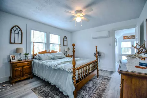 Bedroom - 631 Kramer Rd, Springfield, OH 45505 photo 2 of 3