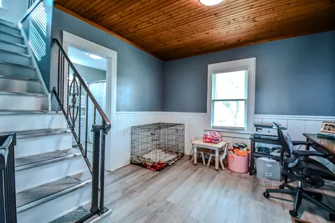 Entry Way - 631 Kramer Rd, Springfield, OH 45505 photo 1 of 6