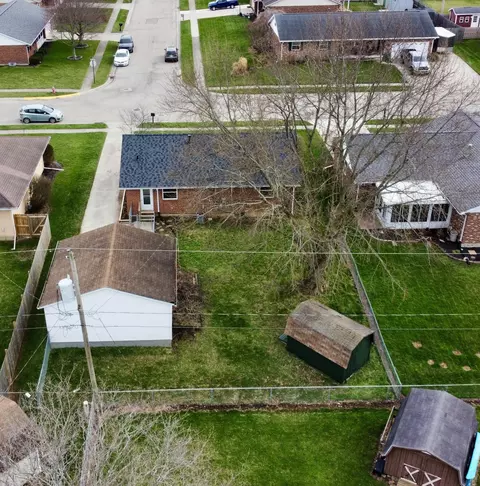 View/Area - 1644 Delmar Dr, Springfield, OH 45503 photo 6 of 7