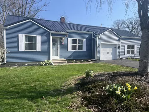 9484 Buckeye Dr, Huntsville, OH 43324