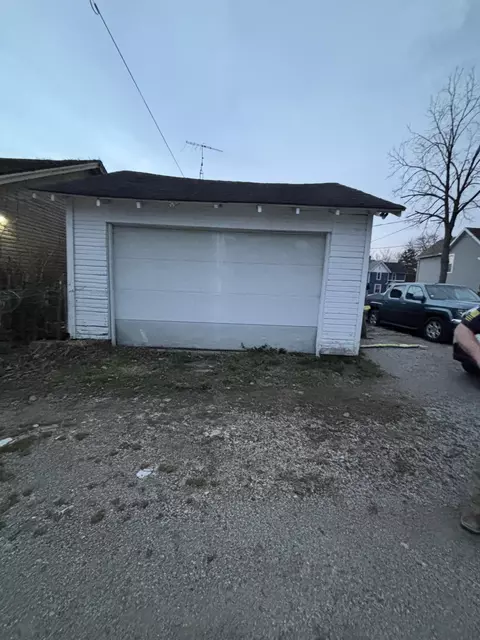 Exterior - 230 Rice St, Springfield, OH 45505 photo 3 of 3