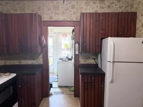 Kitchen - 230 Rice St, Springfield, OH 45505 photo 2 of 2