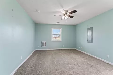 Bedroom - 4716 Old Clifton Rd, Springfield, OH 45502 photo 1 of 7