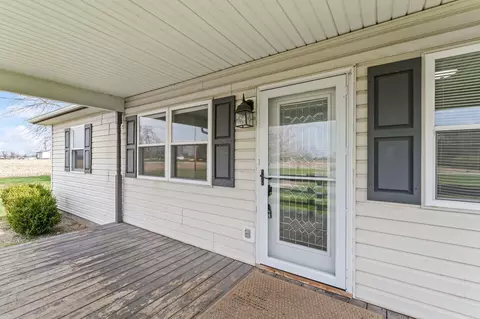Exterior - 4716 Old Clifton Rd, Springfield, OH 45502 photo 5 of 11