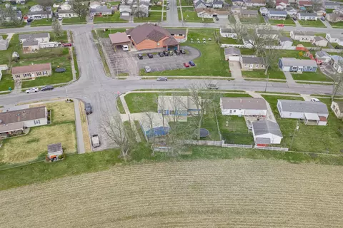 View/Area - 2037 Gerald Dr, Springfield, OH 45505 photo 8 of 9