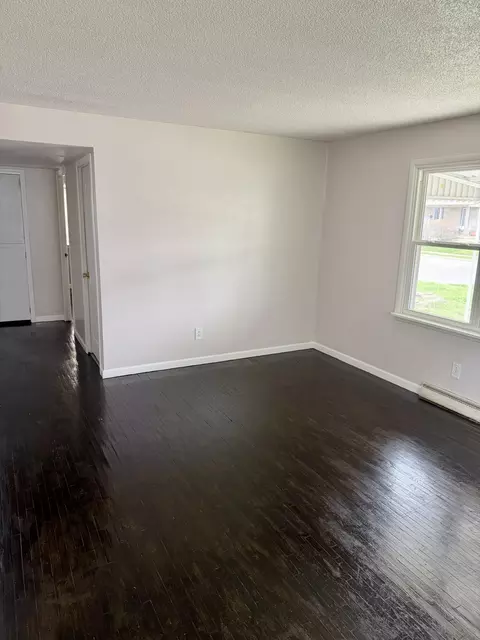 Living - 617 Echo St, Celina, OH 45822 photo 1 of 2