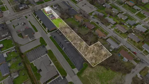 View/Area - 1806 N Limestone St, Springfield, OH 45503 photo 3 of 4