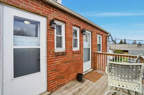 Exterior - 1806 N Limestone St, Springfield, OH 45503 photo 8 of 8