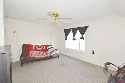 Bedroom - 1417 Kenton St, Springfield, OH 45505 photo 6 of 8