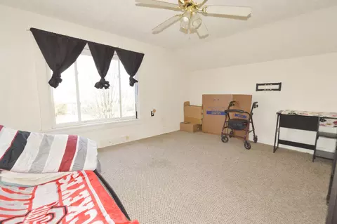 Bedroom - 1417 Kenton St, Springfield, OH 45505 photo 3 of 8