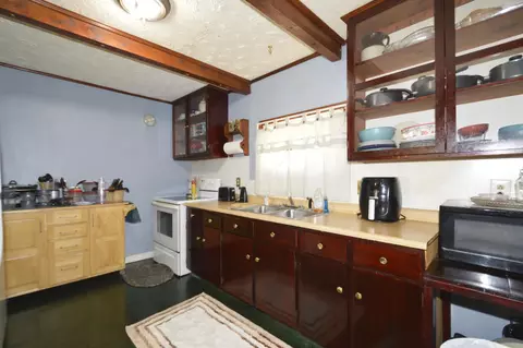 Kitchen - 1417 Kenton St, Springfield, OH 45505 photo 6 of 7
