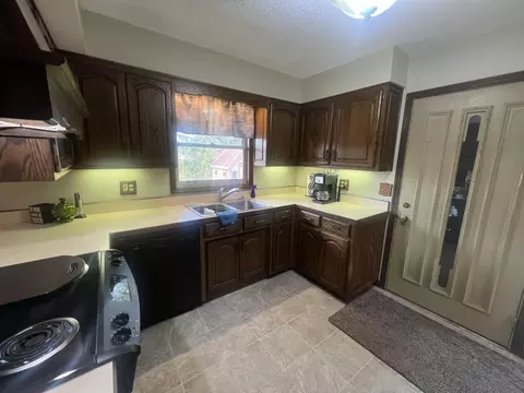 Kitchen - 8601 Houston Rd, Sidney, OH 45365 photo 4 of 6