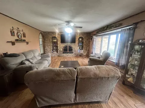 Living - 8601 Houston Rd, Sidney, OH 45365 photo 2 of 5
