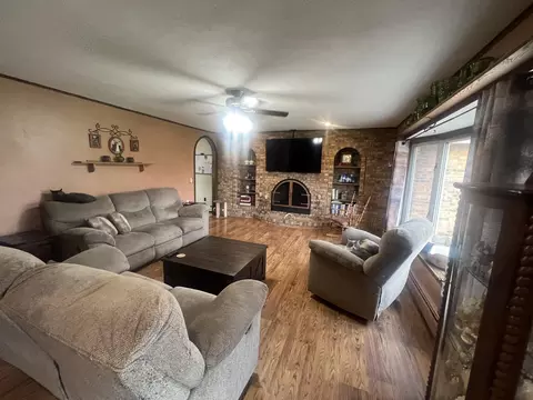 Living - 8601 Houston Rd, Sidney, OH 45365 photo 3 of 5