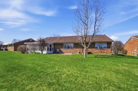 Exterior - 1039 Bradford Dr, Springfield, OH 45503 photo 8 of 12