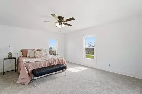 Bedroom - 3016 Old Springfield Rd, Springfield, OH 45502 photo 2 of 5