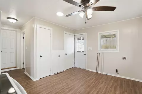 Entry Way - 3016 Old Springfield Rd, Springfield, OH 45502 photo 1 of 2