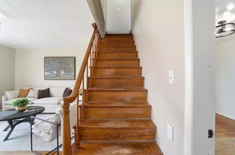 Entry Way - 3016 Old Springfield Rd, Springfield, OH 45502 photo 2 of 2