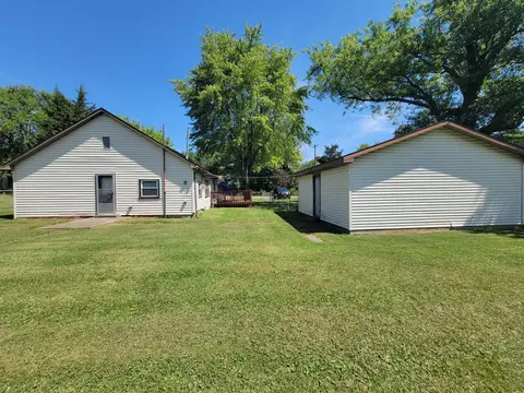 Exterior - 533 Lyle Ave, Springfield, OH 45505 photo 3 of 4