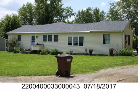 6159 Moorefield Rd, Springfield, OH 45502