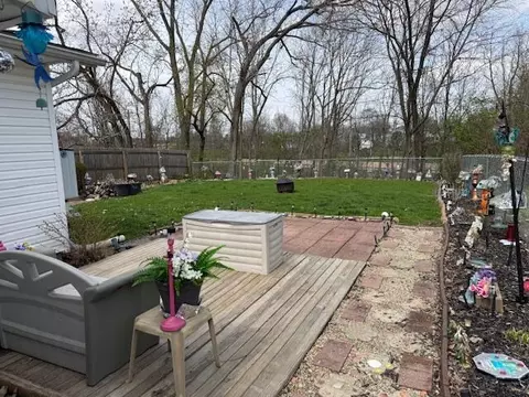 Exterior - 718 Ronan St, Sidney, OH 45365 photo 2 of 3