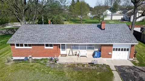 303 N Sunset Dr, Piqua, OH 45356