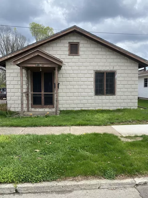 3120 Martel Dr, Dayton, OH 45420