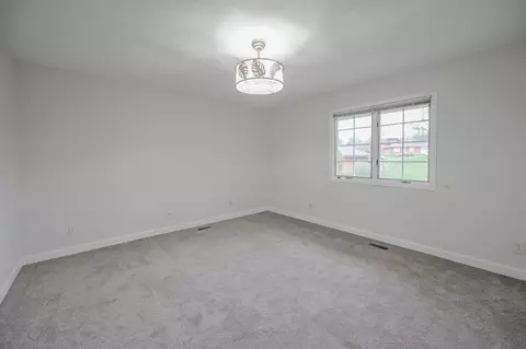 Bedroom - 732 Grandview Dr, Springfield, OH 45503 photo 1 of 4