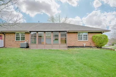 Exterior - 732 Grandview Dr, Springfield, OH 45503 photo 4 of 4