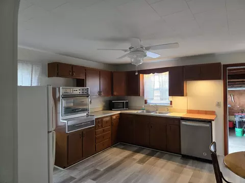 Kitchen - 151 Pleasant St, De Graff, OH 43318 photo 1 of 2
