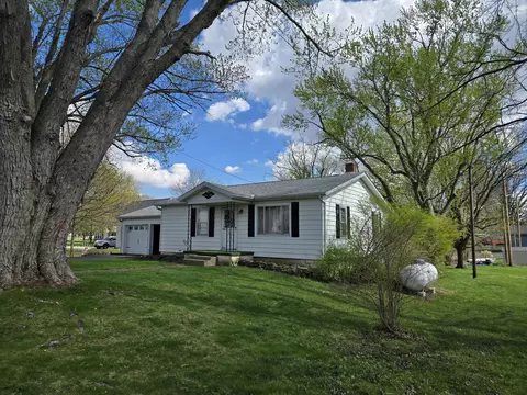Exterior - 151 Pleasant St, De Graff, OH 43318 photo 4 of 5