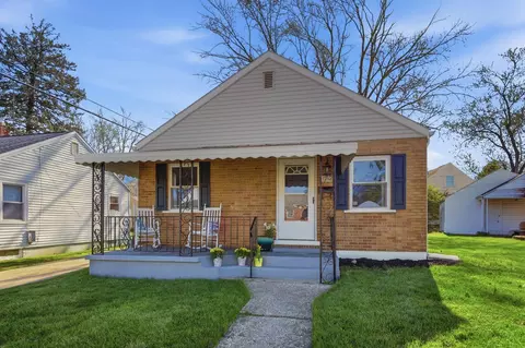 412 Cape Cod Dr, Springfield, OH 45505