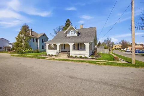 144 E Plum St, Saint Paris, OH 43072