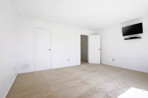 Bedroom - 615 Villa Rd #B, Springfield, OH 45503 photo 1 of 3