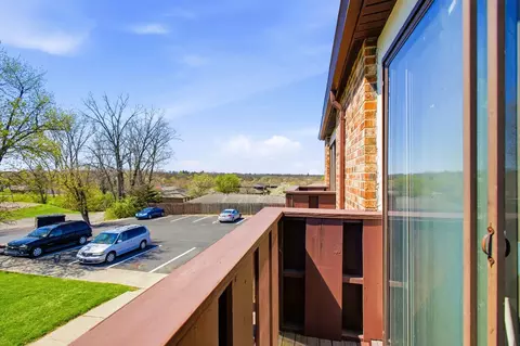 Exterior - 615 Villa Rd #B, Springfield, OH 45503 photo 6 of 8