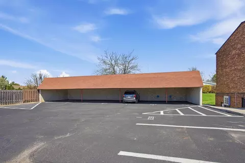 Exterior - 615 Villa Rd #B, Springfield, OH 45503 photo 7 of 8