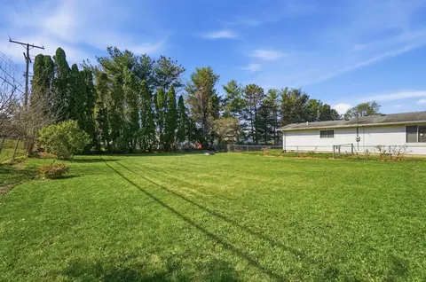 Exterior - 1215 Northgate Rd, Springfield, OH 45504 photo 6 of 10