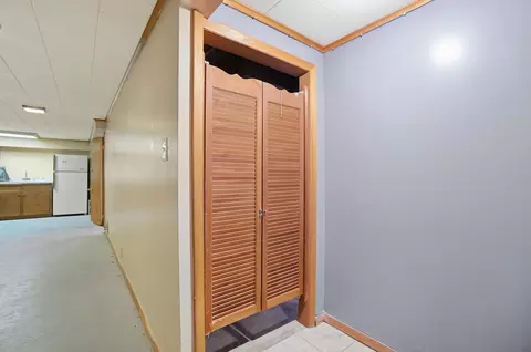Entry Way - 1215 Northgate Rd, Springfield, OH 45504 photo 2 of 2