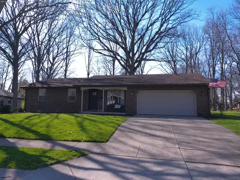 1101 Hawthorne St, Saint Marys, OH 45885